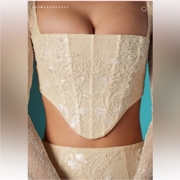 RARE OhPolly Neve Embellished Lace top - Picture 4 of 8